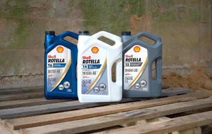 Choose Shell Rotella® T4 Triple Protection®, Shell Rotella® T5 Synthetic Blend or Shell Rotella® T6 Full Synthetic